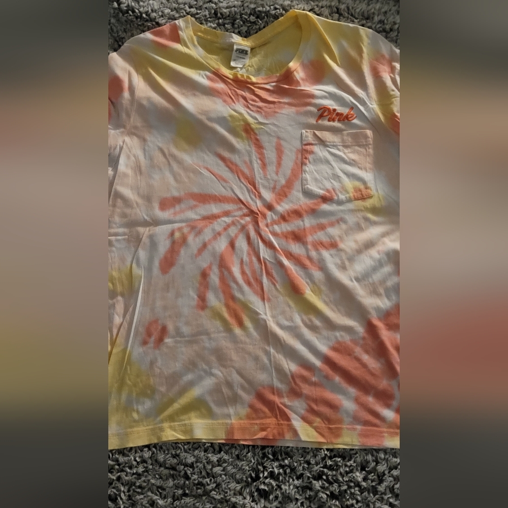 PINK t-shirt